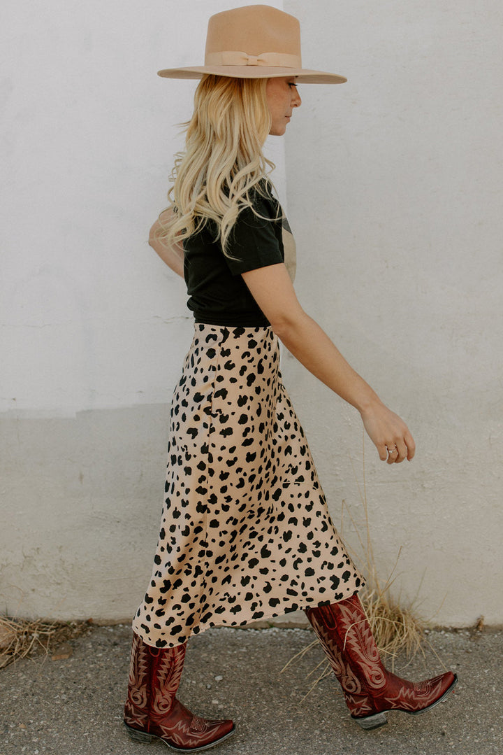 Leopard Spots Printed Split Hem Midi Skirt-Lastshoppingexit